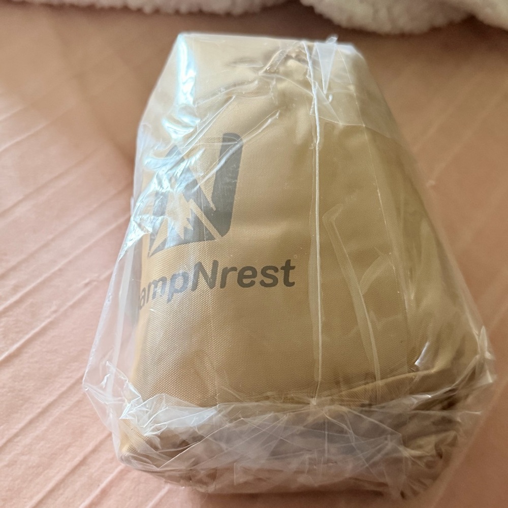 Inflatable camping pillow - Picture 8 of 8